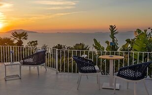 Villa Azzurra - by Elite Villas