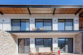 Villa Naya Desimi in Desimi