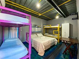Tetris Container Hostel