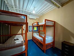 Tetris Container Hostel