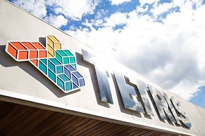 Tetris Container Hostel