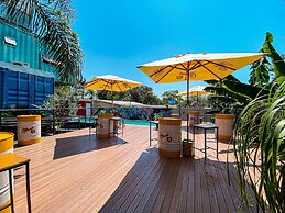 Tetris Container Hostel