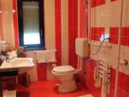 ABALON POMPEI RESORT