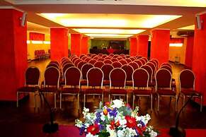 ABALON POMPEI RESORT