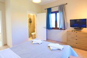 Jennys House in Stroggili