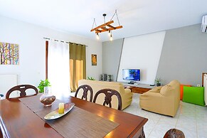 Jennys House in Stroggili