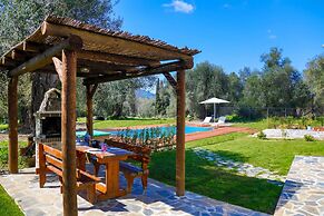 Jennys House in Stroggili