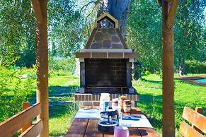 Jennys House in Stroggili