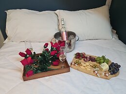 Cobertura Triplex ao Lado da Rua Coberta