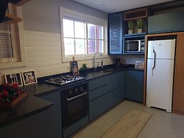 Cobertura Triplex ao Lado da Rua Coberta