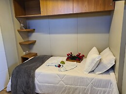 Cobertura Triplex ao Lado da Rua Coberta