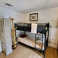 Wild Wild West Backpackers Hostel