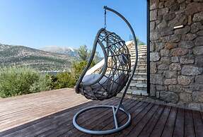 Villa Luca Desimi in Desimi