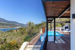 Villa Luca Desimi in Desimi