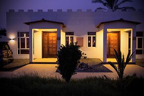 Coastline Resort