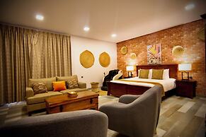 Coastline Resort