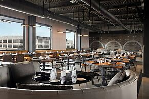 AC Hotel by Marriott Dayton