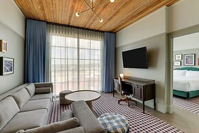 Trilogy Hotel Montgomery, Autograph Collection