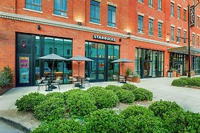 Trilogy Hotel Montgomery, Autograph Collection