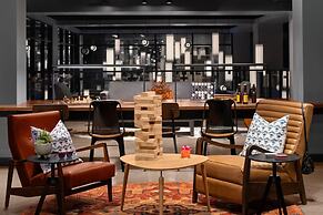 Moxy Houston Downtown