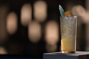 Moxy Houston Downtown