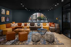 Moxy Houston Downtown