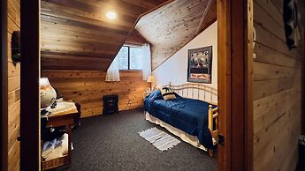 Hidden Bear Retreat Center