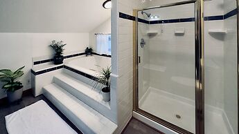 Hidden Bear Retreat Center