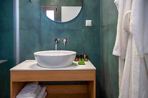 Villa Monolithi Lumiere