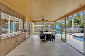 Cleveland Tropical Oasis & Private Pool