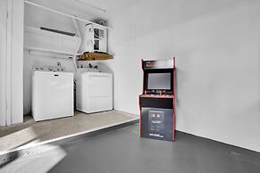 Cleveland Tropical Oasis & Private Pool