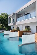 Sezian Boutique Homes & Villas