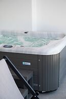 Sezian Boutique Homes & Villas