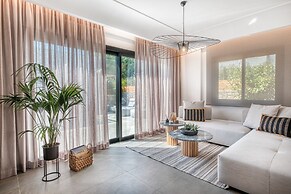 Sezian Boutique Homes & Villas