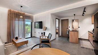 Sezian Boutique Homes & Villas