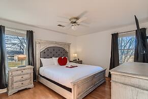 NEW- Family Friendly Ranch Home Near Nashville! (TA)