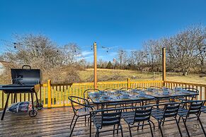 NEW- Family Friendly Ranch Home Near Nashville! (TA)