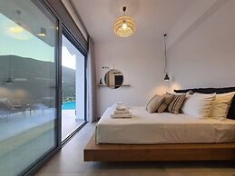 Villa Roya in Sivota