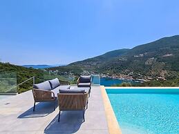 Villa Roya in Sivota