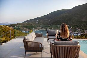 Villa Roya in Sivota