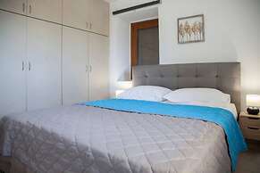 Agios Petros Apartments 1