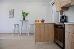 Agios Petros Apartments 1