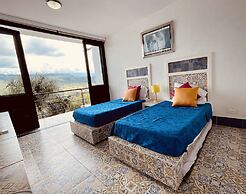 CASA DE VACACIONES EN ANAPOIMA