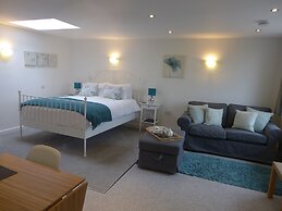 The Rock Self Catering Holiday Accommodation