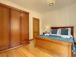 Paradise View by Atlantic Holiday