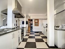 Paradise View by Atlantic Holiday