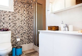 Villa Manos in Ligia