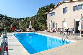 Villa Manos in Ligia