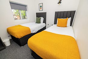 Woodford Hotel