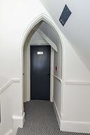 Woodford Hotel